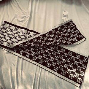 Michael Kors Black and White Geometric Scarf